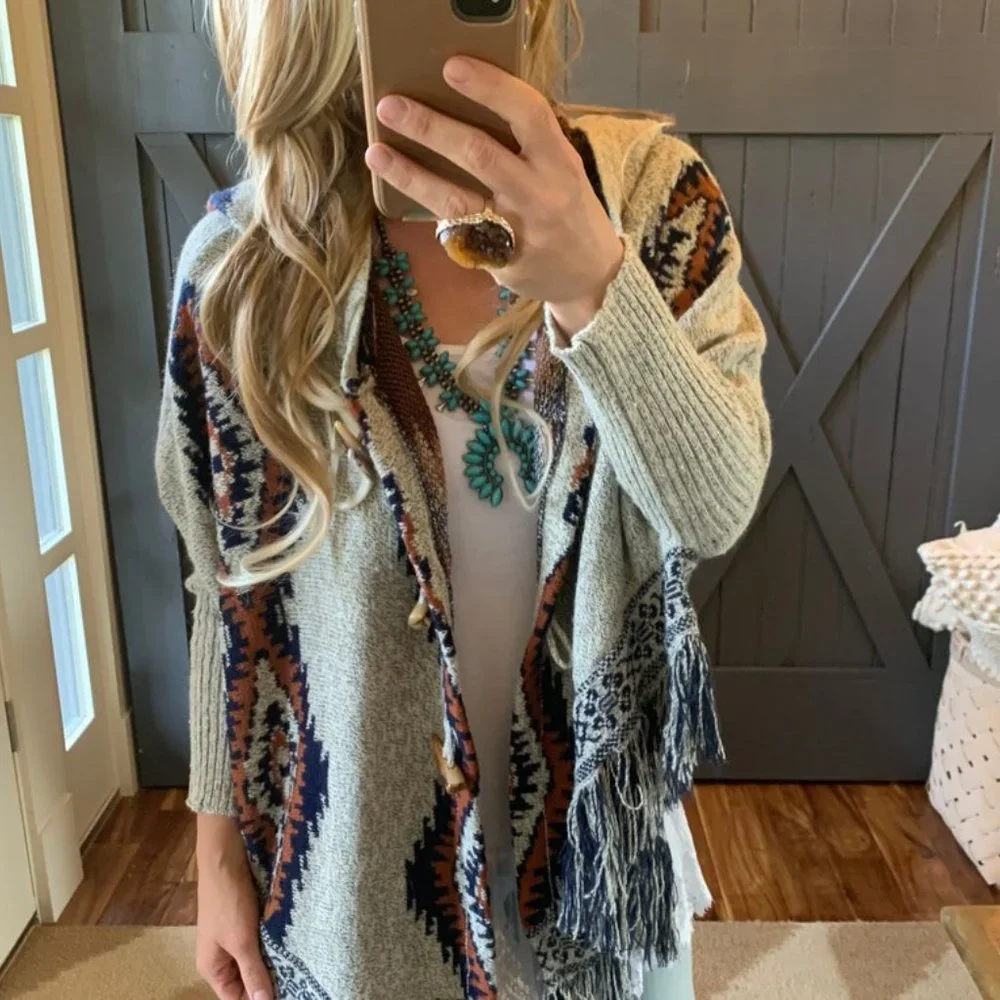 New Native Print Cowichan Blanket Cardigan Sweater - Picture 7 of 9